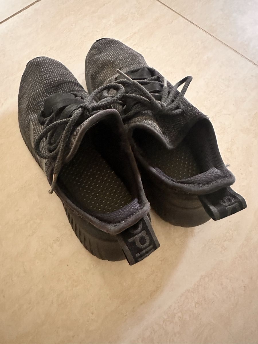 Adidas Scarpe da uomo: Adidas Cloudfoam, n.42 – Usato da Ponte Capriasca venduto da michesa 1