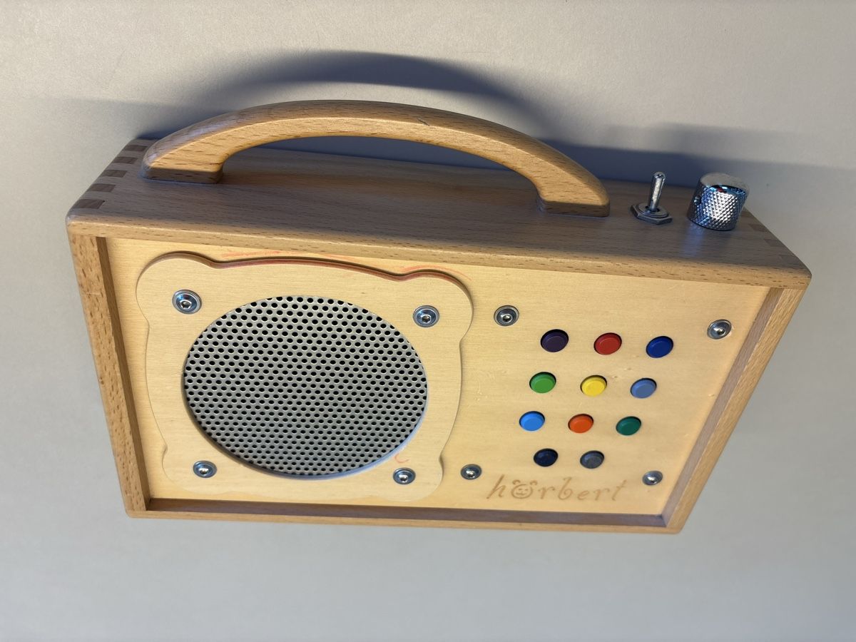 Hörbert Tragbarer Mediaplayer: Hörbert MP-3 Player – Gebraucht aus Uster von Carpenter1