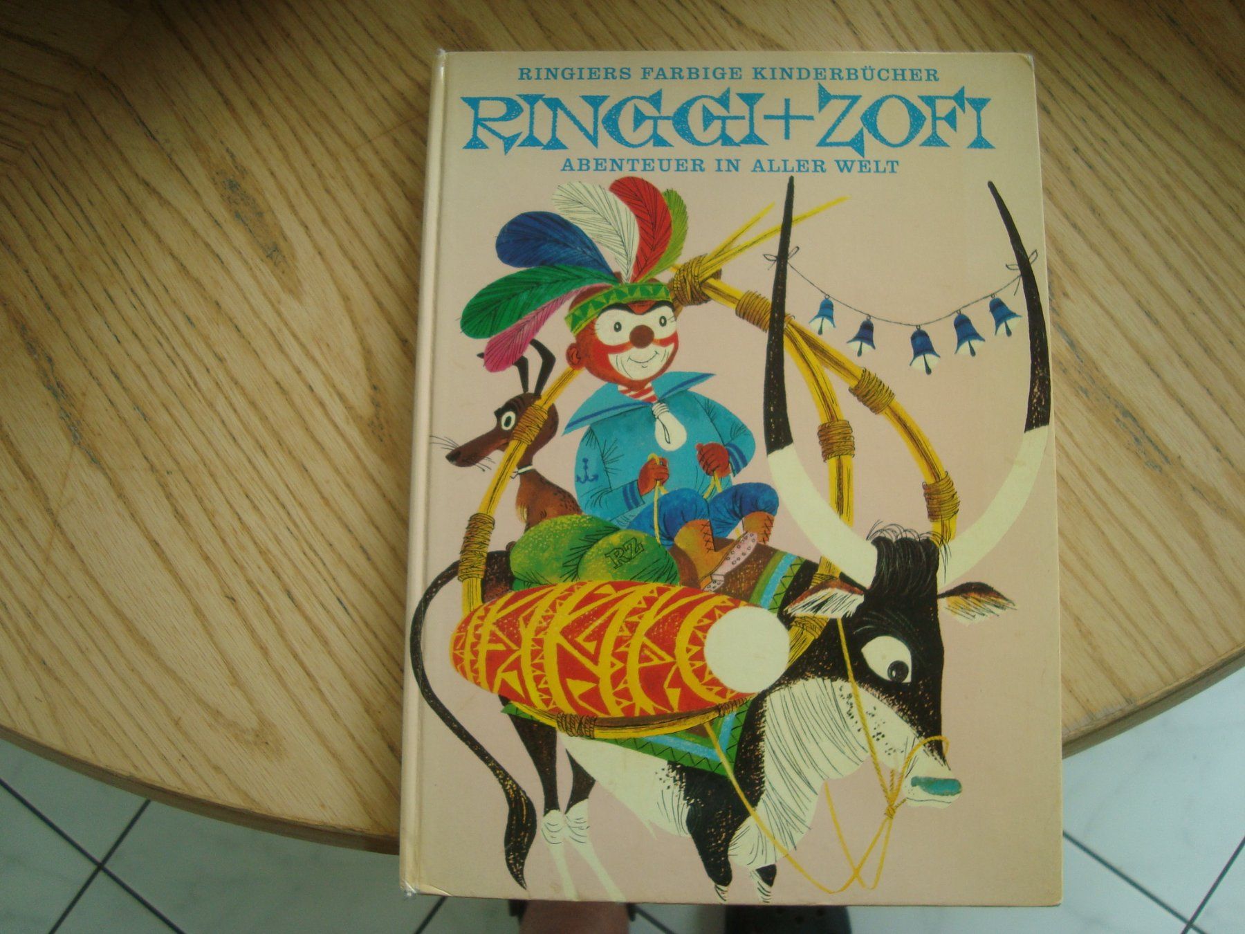 Libri: Ringgi + Zofi (1 Buch) – Usato da Aesch LU venduto da wysshan