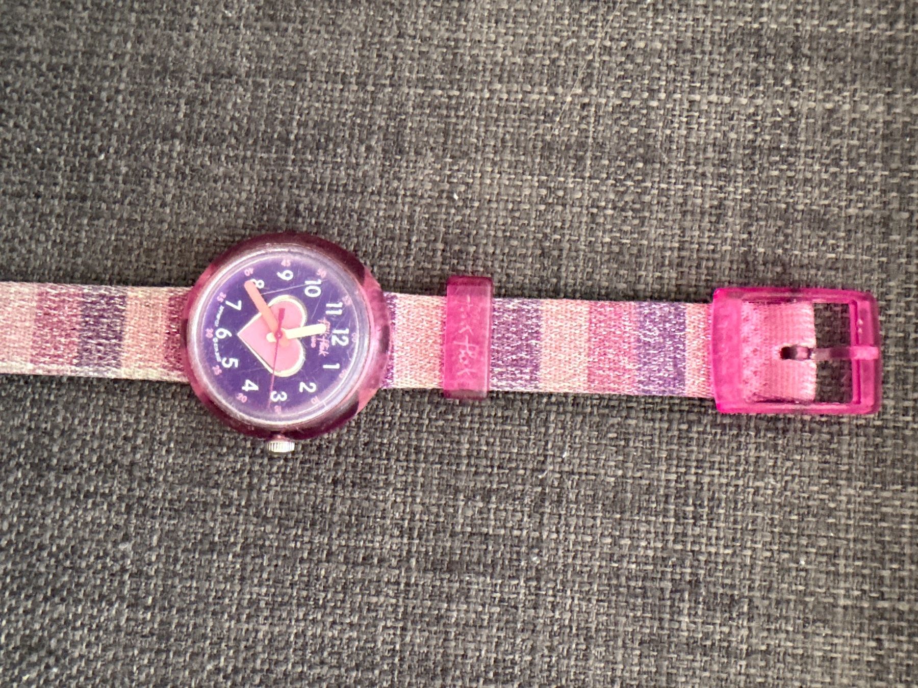 Flick Flack Kinderuhr mit Herz-Motiv Armbanduhr Kinder (Gebraucht) in ...