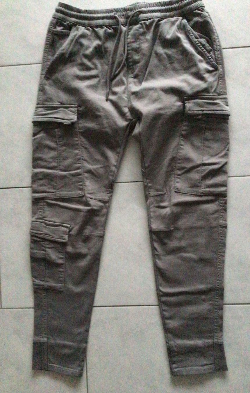 Pantaloni: Hose NewYorker grau, Gr. M – Usato da Wagen venduto da papai1