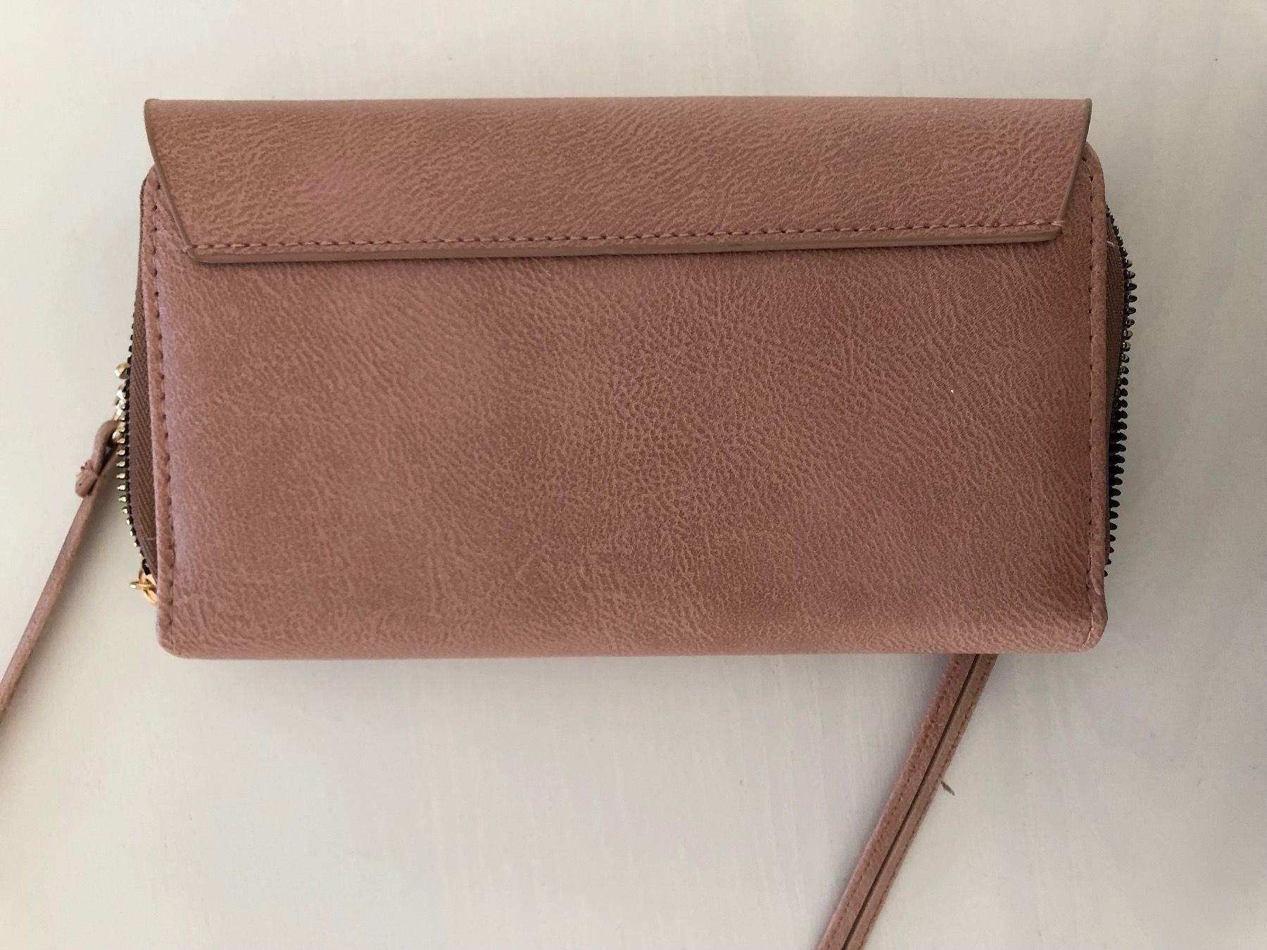 Taschen für Damen: Tasche – Neu (gemäss Beschreibung) aus Arlesheim von leyRum4.5 2