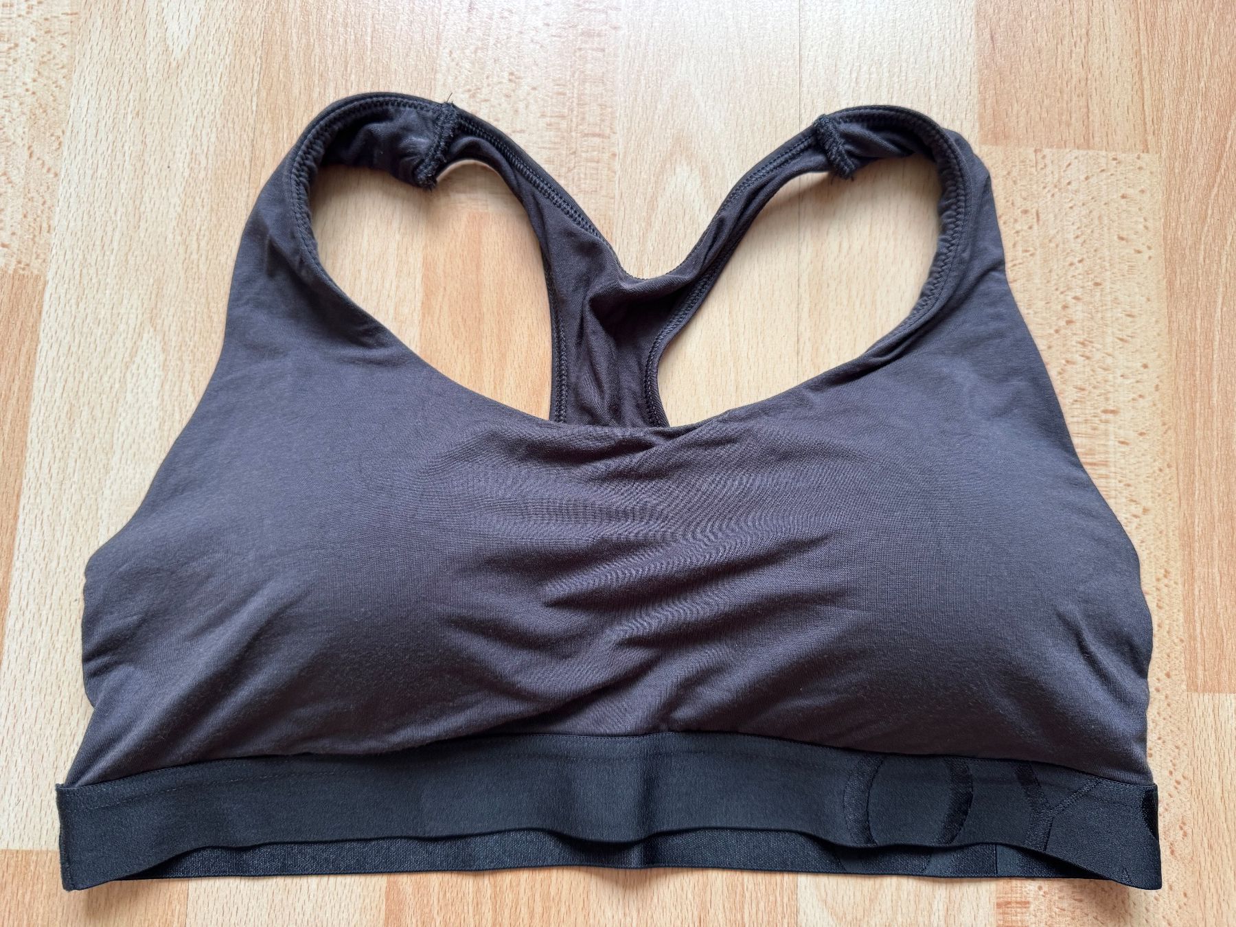 Oysho Top: Sport BH OYSHO Grösse L – Nuovo (secondo la descrizione) da Niederhasli venduto da Erwied