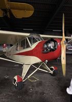 Flugzeug Piper L-4J 1945 Oldtimer