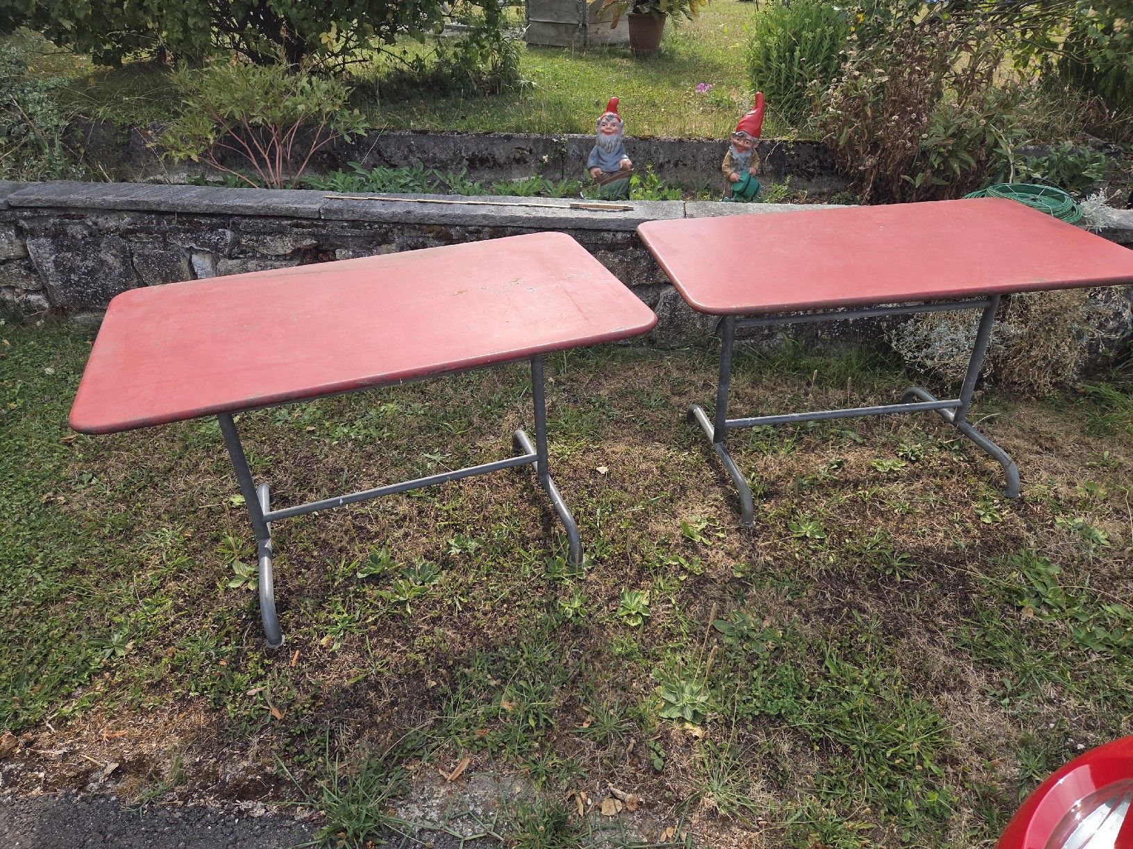 Bigla Tables: 2 Stk Metalltische "Bigla" / 1960 – D'occasion à Burg im Leimental par Spuma87