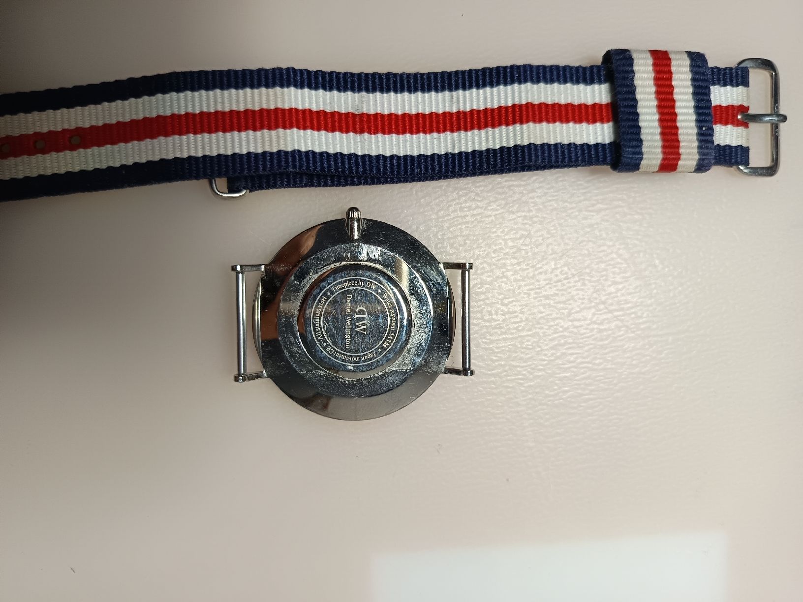 Daniel Wellington Orologi: Daniel Wellington Uhr  – Usato da Romanshorn venduto da Stark_Tony8 5