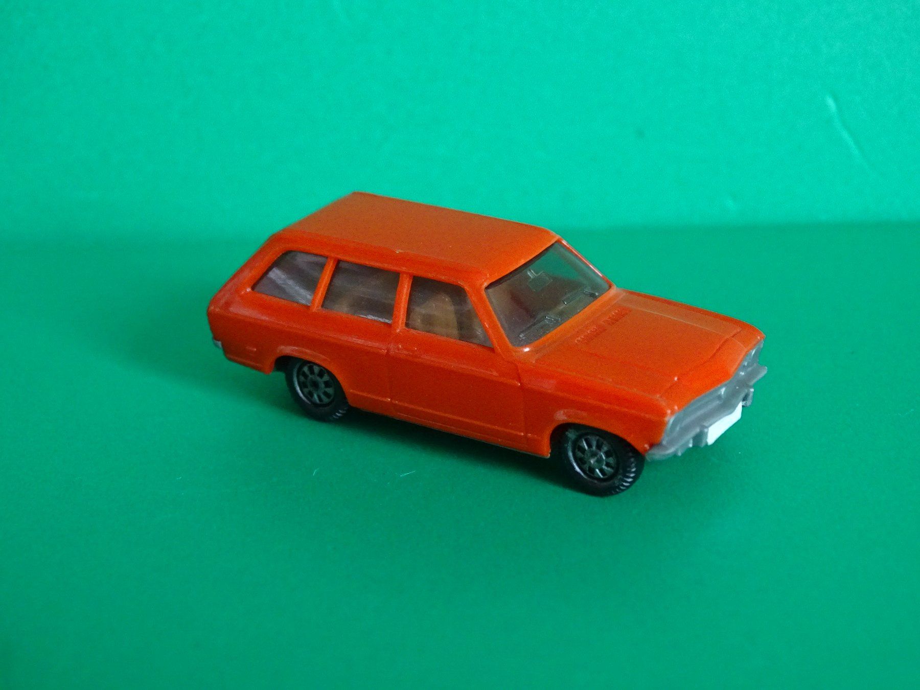 Herpa Modellini d'auto: Opel Ascona von Herpa 1/87 – Usato da Bretzwil venduto da Meex 1
