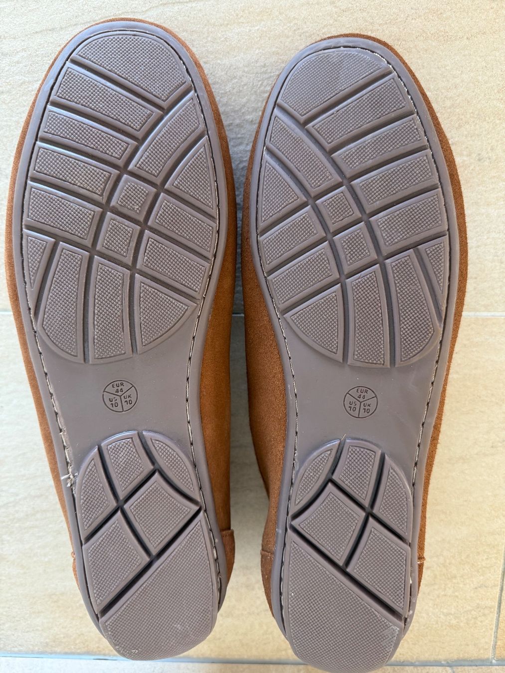 Herrenschuhe: Mocassins en daim, brun, p. 44 – Neu (gemäss Beschreibung) aus St-Gingolph von GoldenKeys 5