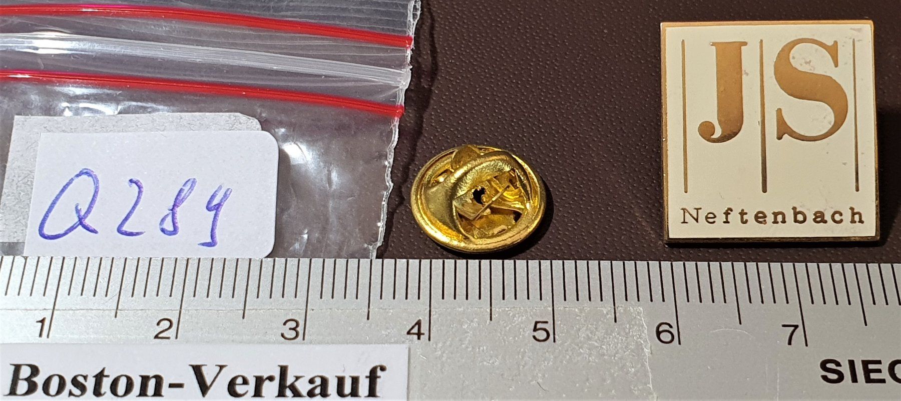 Plaketten & Abzeichen: Q289 - Pin JS Neftenbach – Gebraucht aus Reinach BL von Boston-Verkauf 1