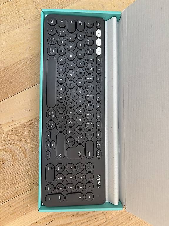 Claviers: Logitech K780 Wireless Tastatur  – D'occasion à Zürich par jon_5xjd 1