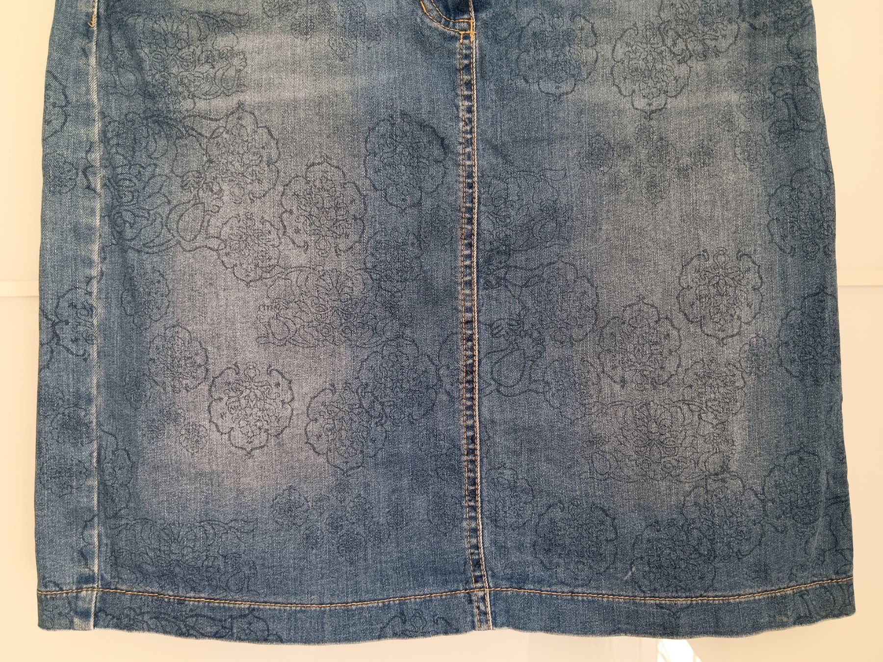 Gerry Weber Gonne: GERRY WEBER Jupe en jeans bleue taille 38 CH – Usato da Cossonay-Ville venduto da Les_1001_perles 2