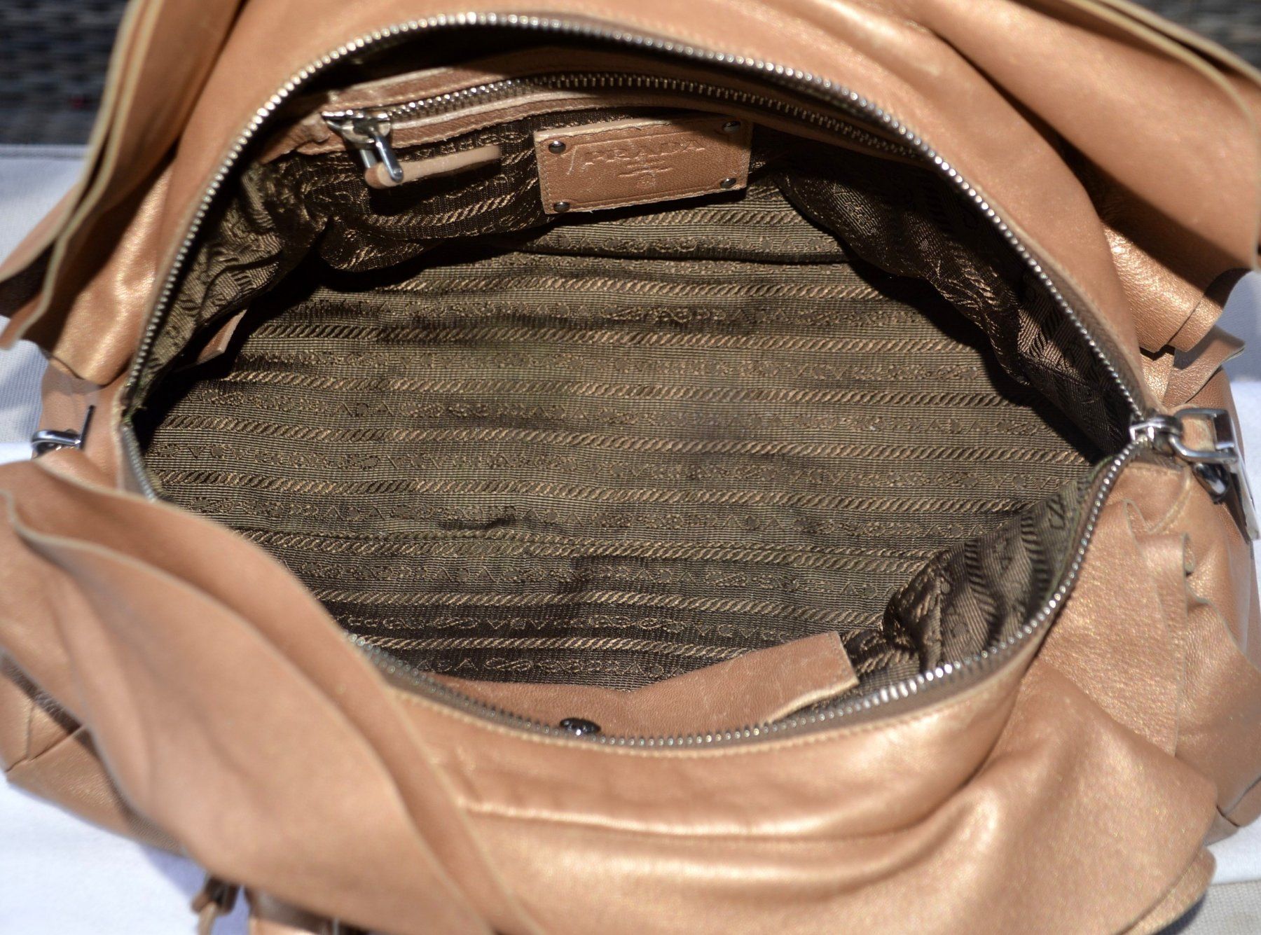 Prada Borse da donna: Tasche /  sac Prada – Usato da Collonges venduto da Auganien 9
