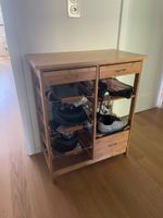 Hübsche Holz Kommode 