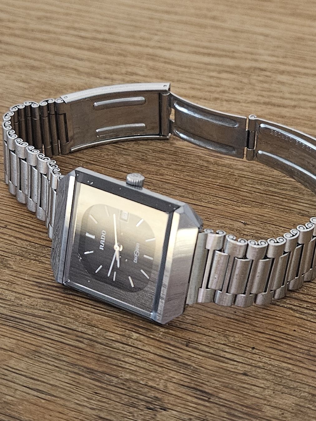 Rado Orologi: Rado Diastar Herrenuhr 30mm – Usato da Flamatt venduto da pie_f9zm 8