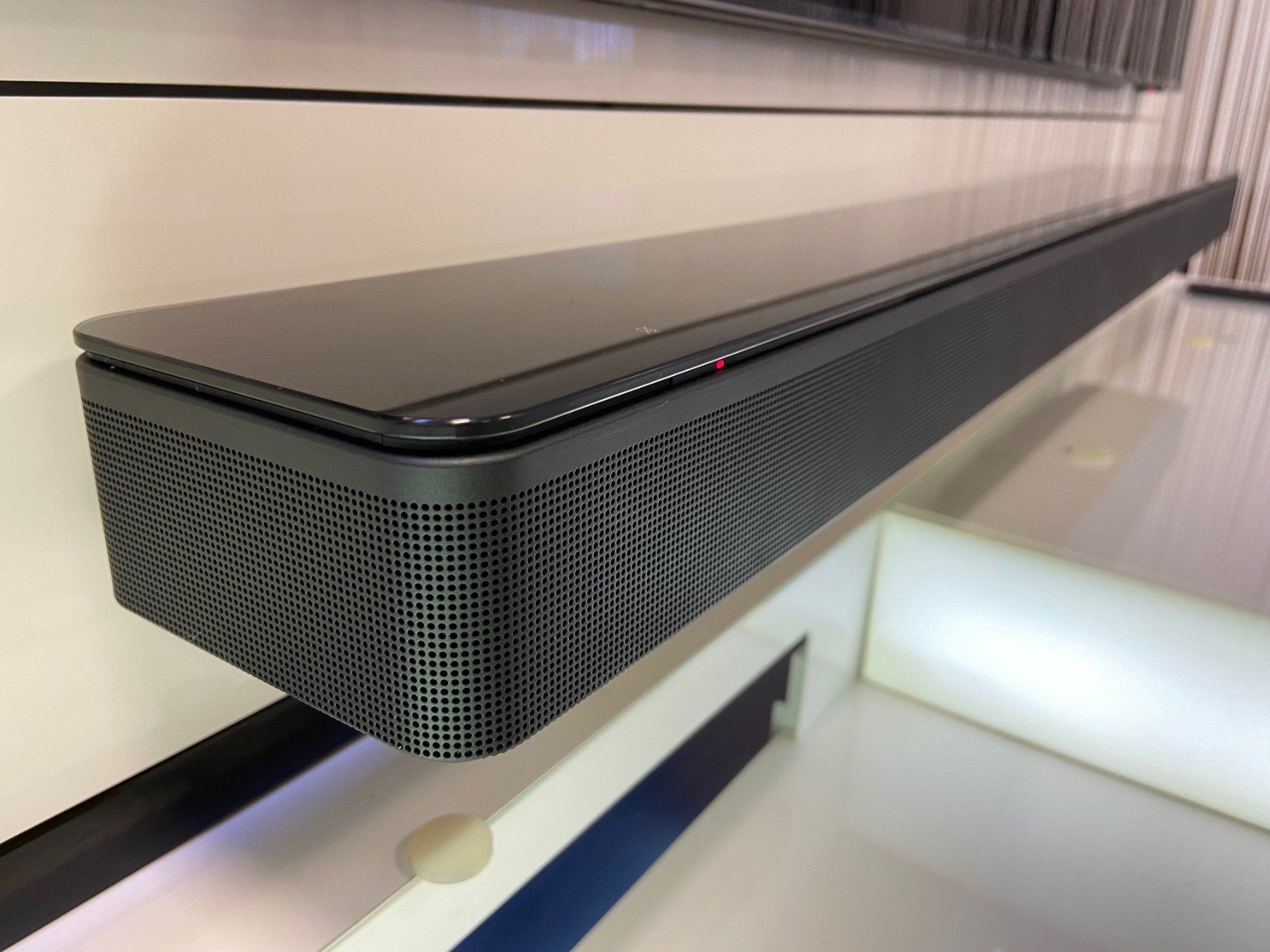 Bose Heimkino: Bose Soundbar 700 + Bass Modul 700 – Neu (gemäss Beschreibung) aus Heerbrugg von  4