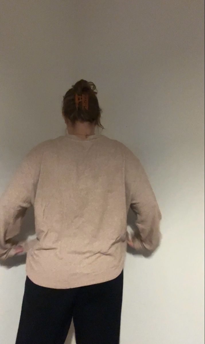 H&M Maglioni & Felpe: Damen Pullover beige Strukturstoff Grösse Einheitsgrösse – Usato da Zürich venduto da Sesada 2