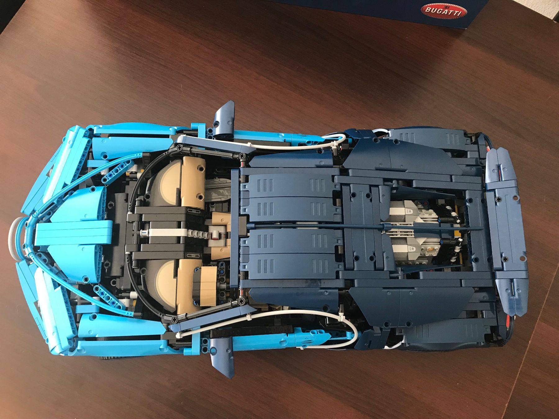 Lego Baukästen: Lego Technic 42083 Bugatti Chiron – Gebraucht aus Châtel-St-Denis von  4
