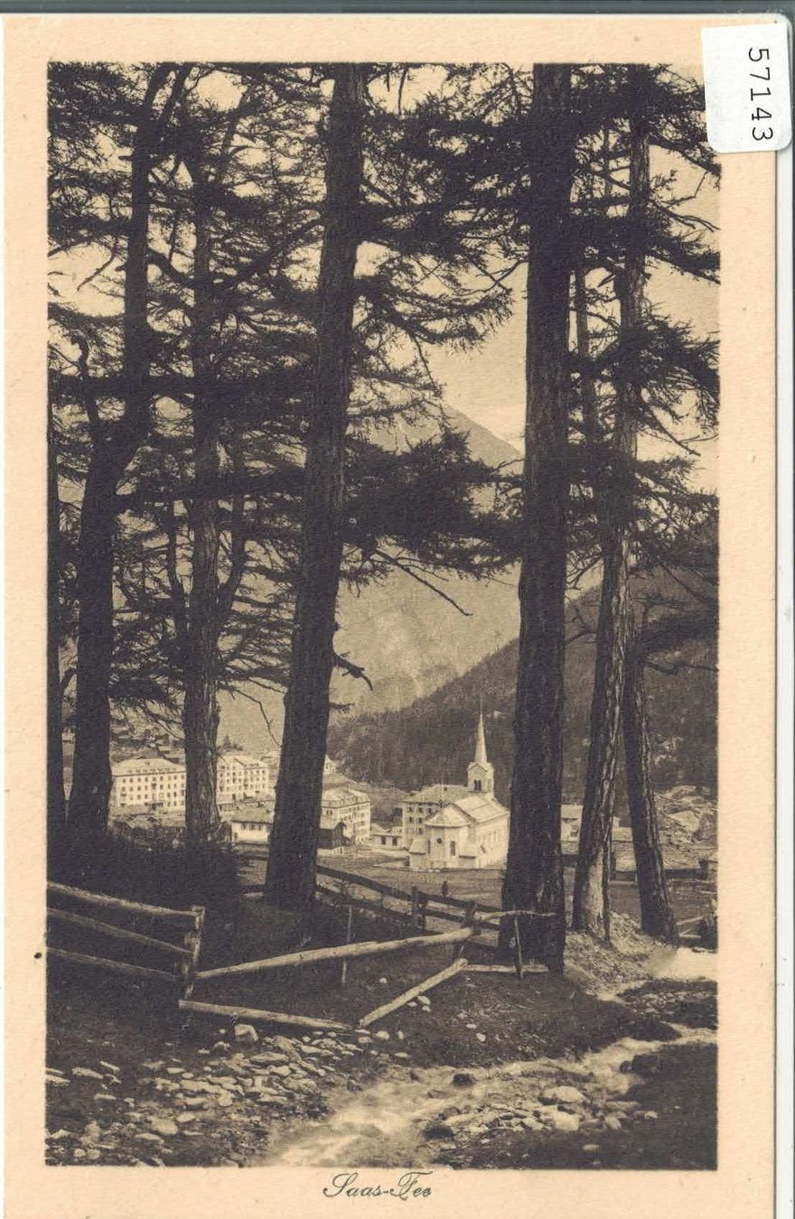 Cartoline postali: Saas-Fee - Generalansicht von oben – Usato da Ettingen venduto da Kartenplanet
