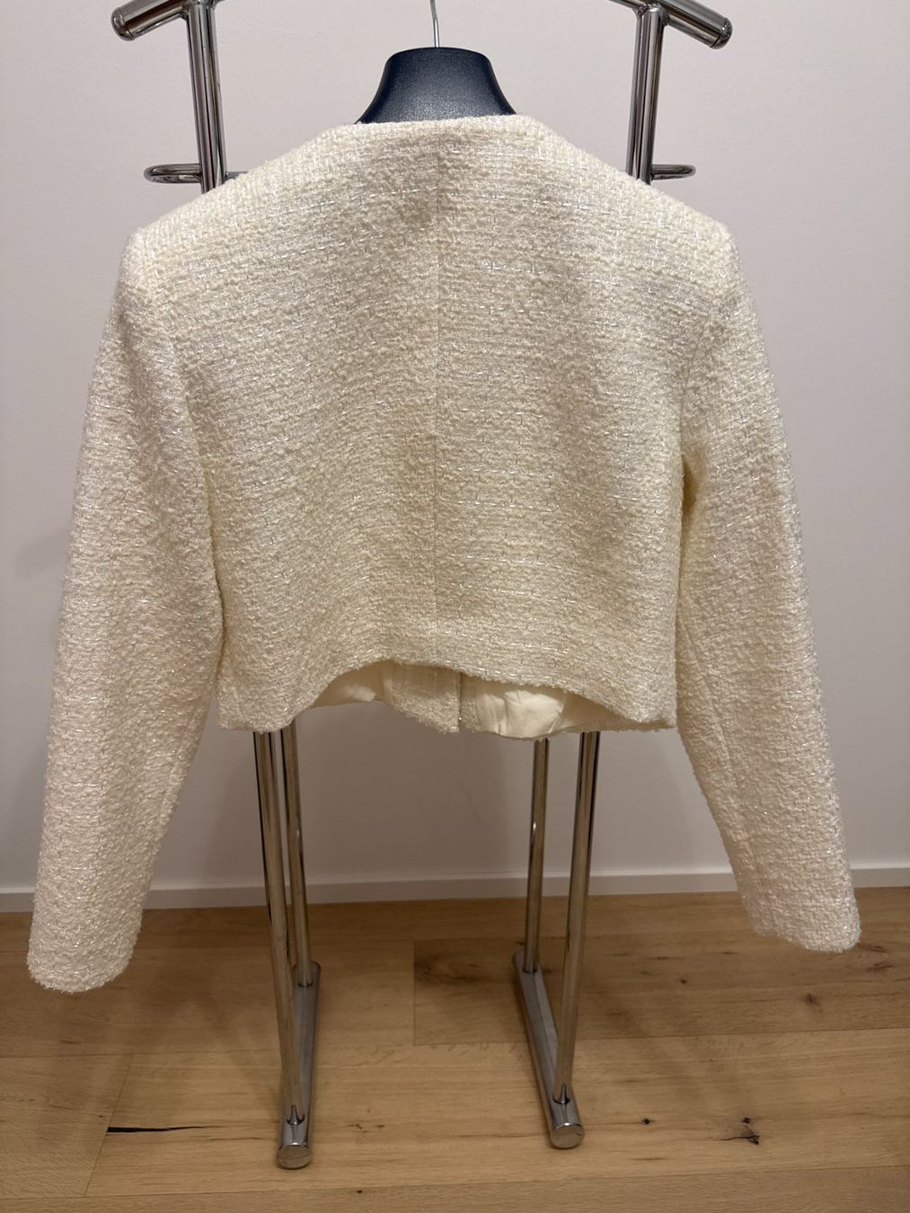 H&M Giacche: Cremefarbene Bouclé-Jacke Gr. XS – Nuovo (secondo la descrizione) da Fällanden venduto da ala_k7vk 1