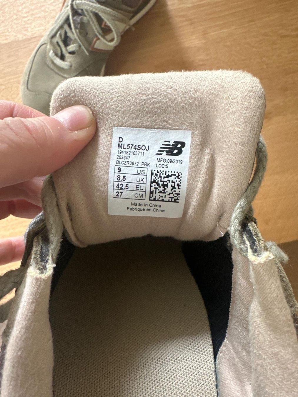 New Balance Scarpe da uomo: New Balance ML574SOJ Herren Sneakers – Nuovo (secondo la descrizione) da Zürich venduto da noonexx 1