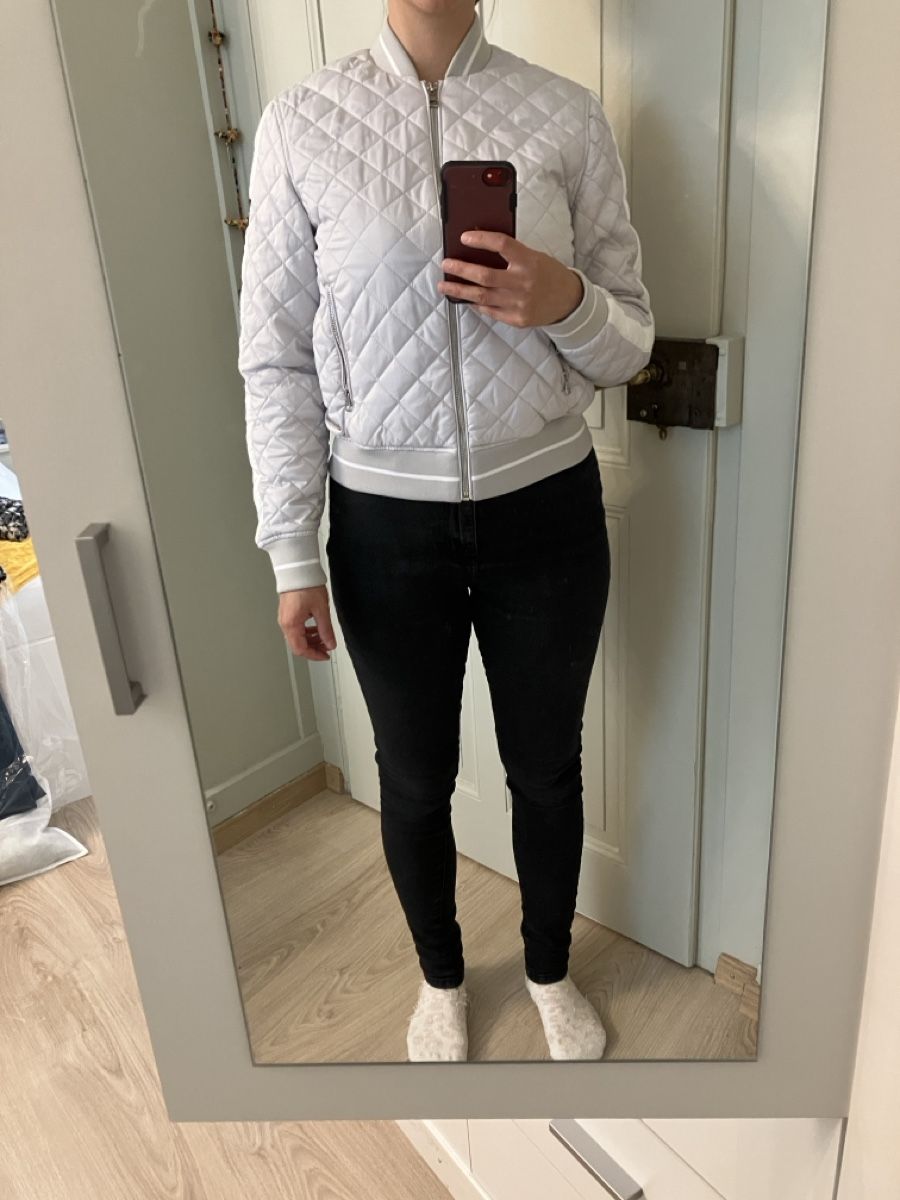 Calvin Klein Jacken: Jacke von Calvin Klein grösse xs – Gebraucht aus frauenfeld von Lahu8 2