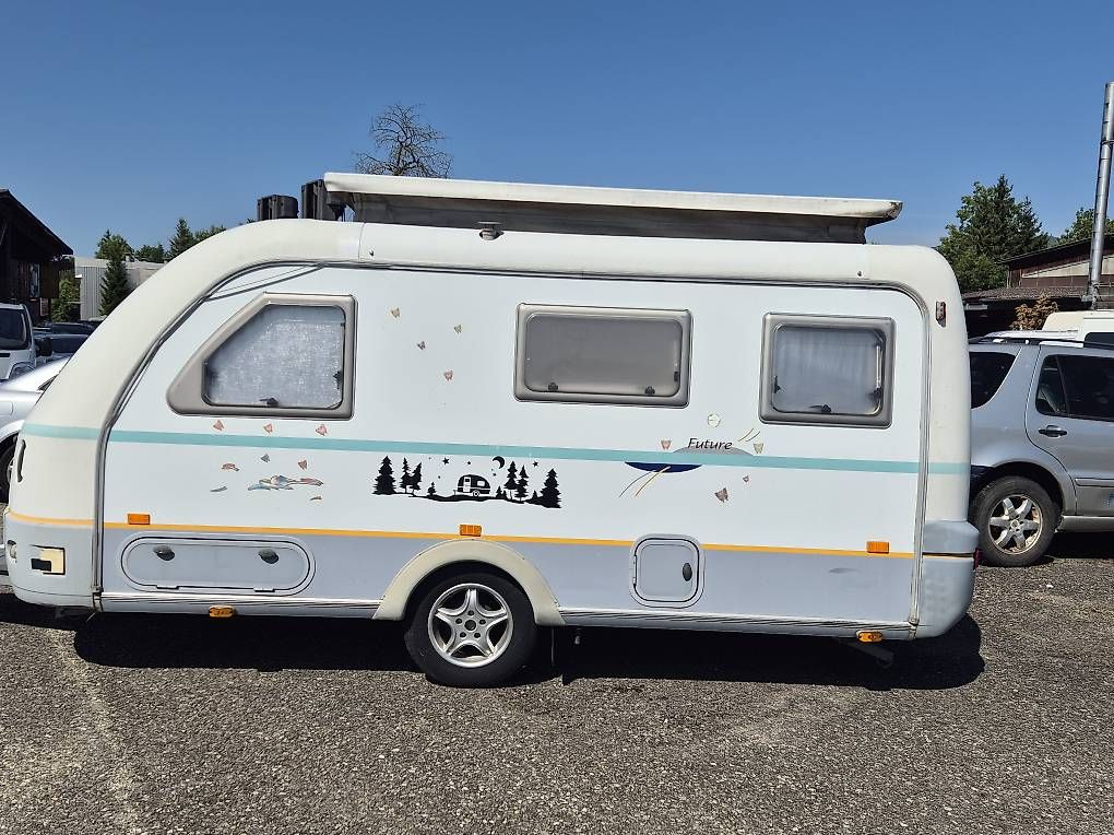 Camping Fahrzeuge: Hymer Wohnwagen Hubdach Top Zustand  – Gebraucht aus Schwadernau von MS90s 1