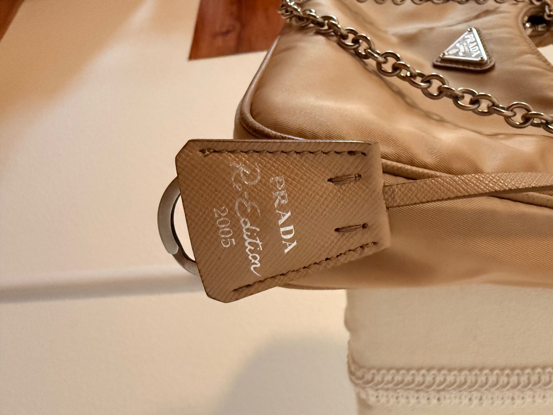 Prada Taschen für Damen: Prada Re-Edition 2005  – Complete Set | Authentic – Gebraucht aus Biberist von jaquesgaraboto 1