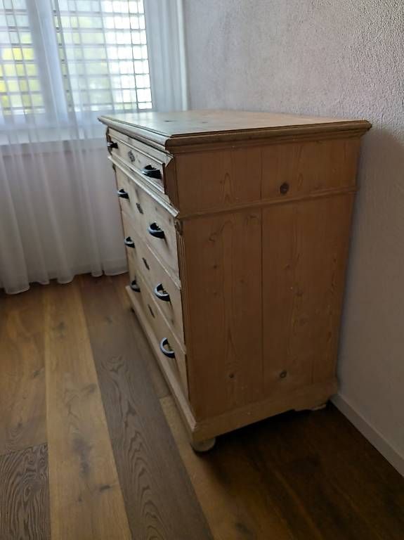 Kommoden: Antike Holzkommode – Gebraucht aus Domat/Ems von Carmensita24 1