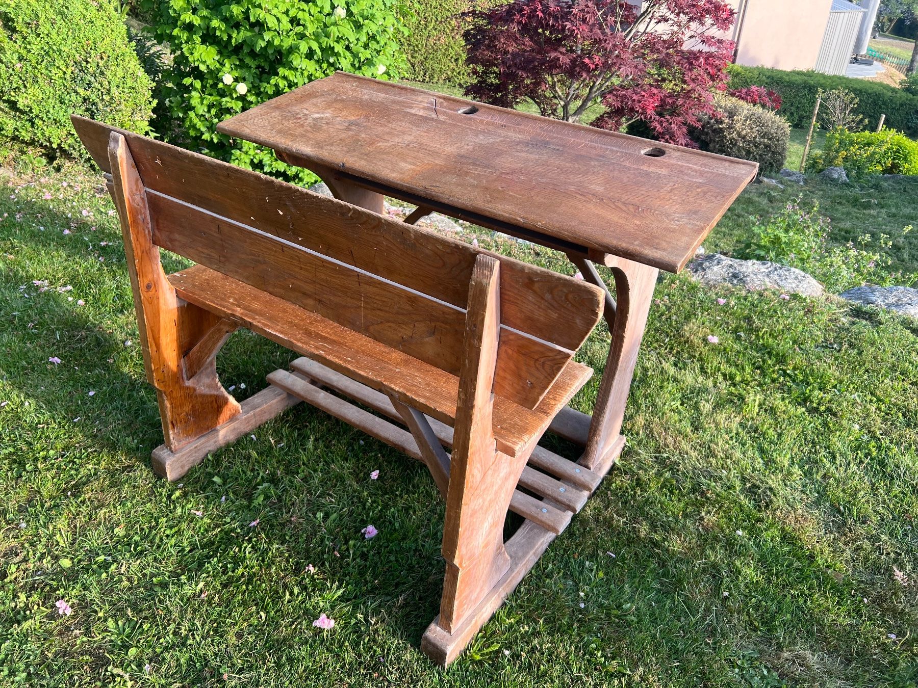 Bureaux: Bureau d'écolier double – D'occasion à Ursy par jvt01 2