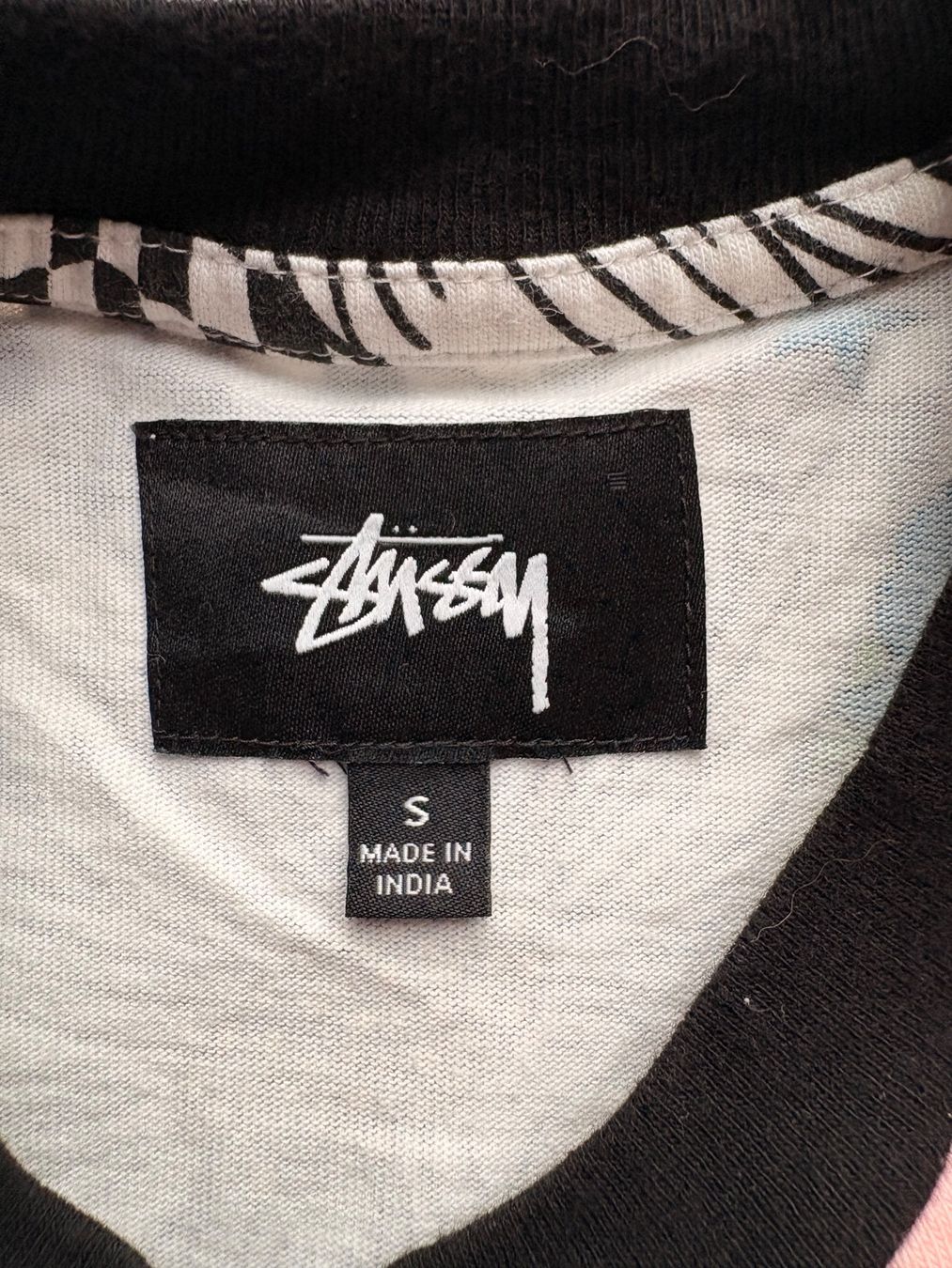 Stüssy T-shirt: Vintage Stüssy T-Shirt – Usato da Wigoltingen venduto da _vntg_ 2