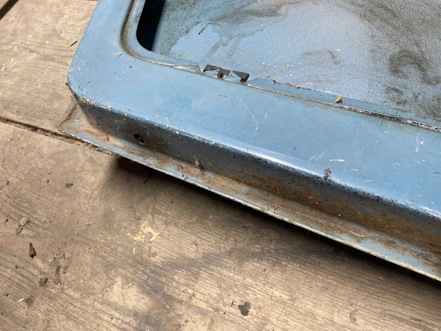 Citroën Tutti pezzi di ricambio auto: Div. Karosserieteile zu Citroën Dyane – Difettoso da Gletterens venduto da XBHS7412 3