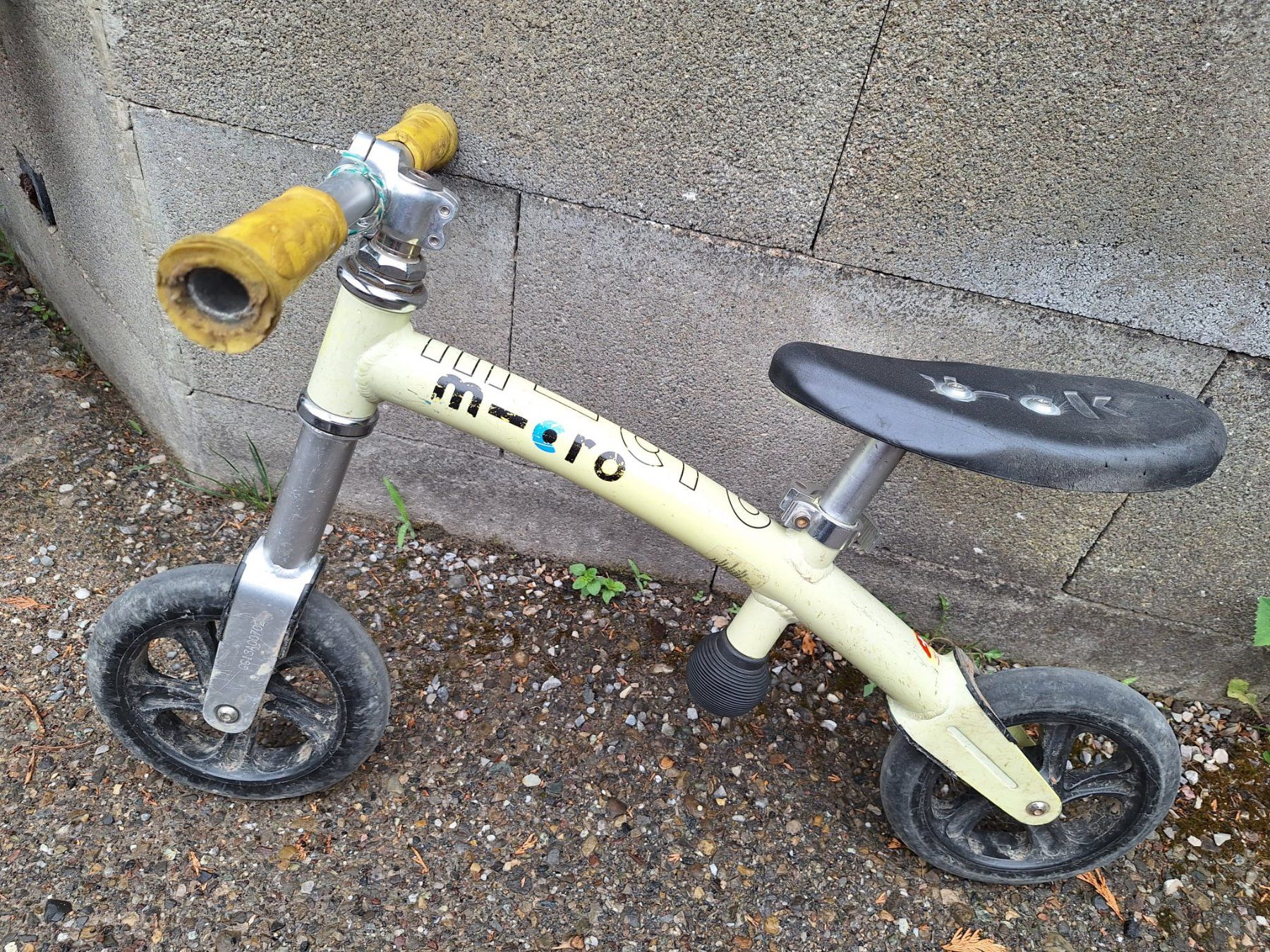 Micro Velos: Micro Laufvelo gebraucht – Gebraucht aus Andelfingen von Dumdidum