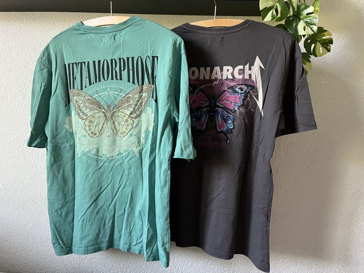 Kleiderpakete: 2 t-shirts XS 🦋 – Gebraucht aus Bramois von cyr_sb8d 1