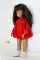 Sasha Puppe Brunette "Red Dress"
