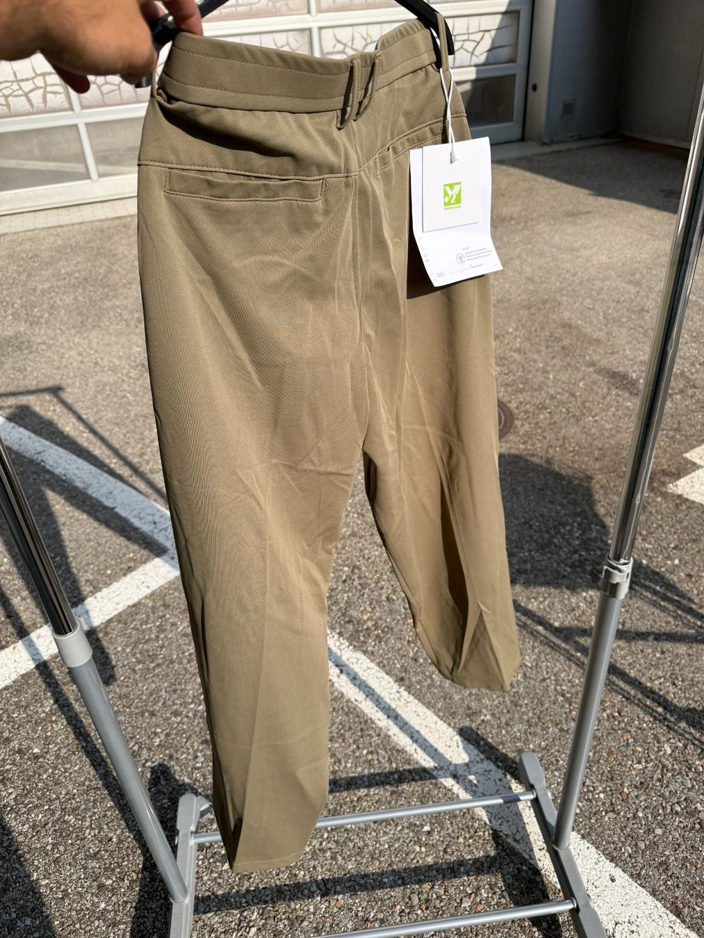 Hosen: Hose Größe 52 IT oder 185/100A CN neu unbenutzt – Neu und originalverpackt aus Vacallo von cri_229f 1