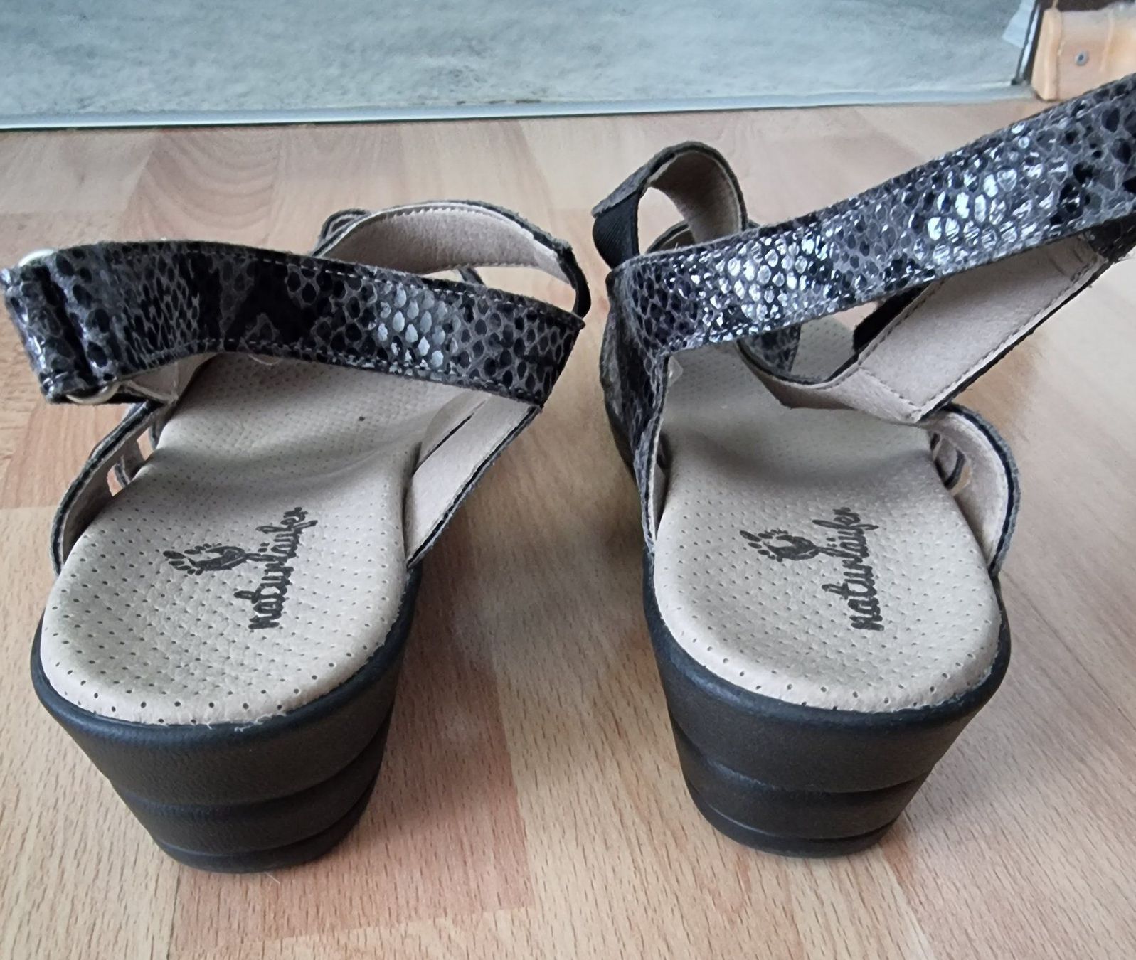 Scarpe da donna: Sandalen Damen – Usato da Schaffhausen venduto da Nadia1111 2
