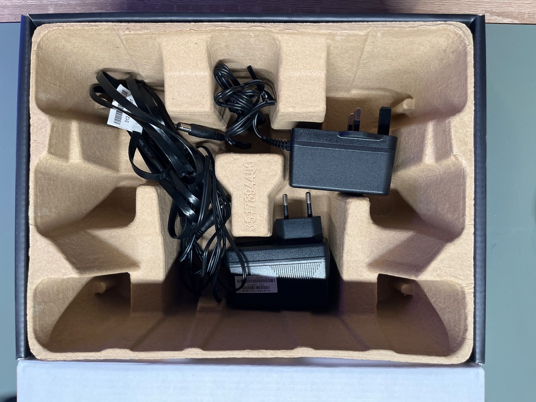Netgear Modem & Router: Netgear Wifi 6 Router AX1800 – Usato da Werthenstein venduto da Noeschuu 4