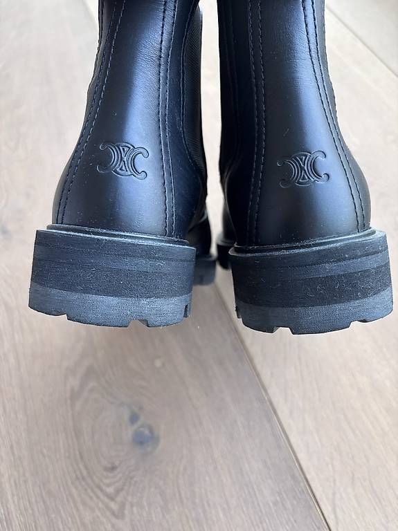 Celine Damenschuhe: Celine Stiefel Top Zustand – Gebraucht aus Zürich von kri_w9cp 1