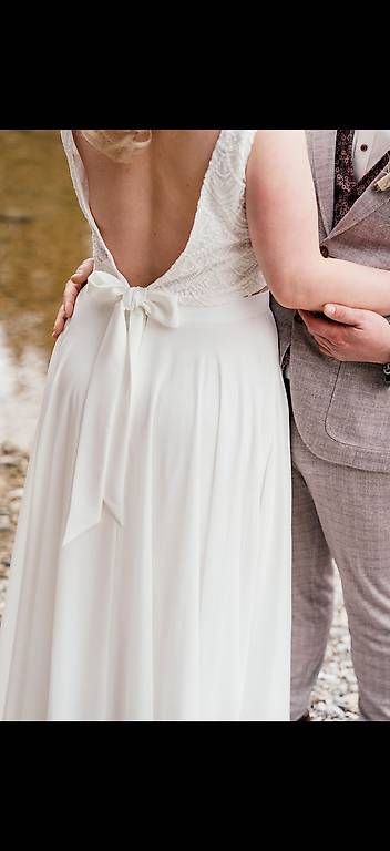Vestiti: Brautkleid Zweiteiler – Usato da Ebnat-Kappel venduto da raphiii3 2
