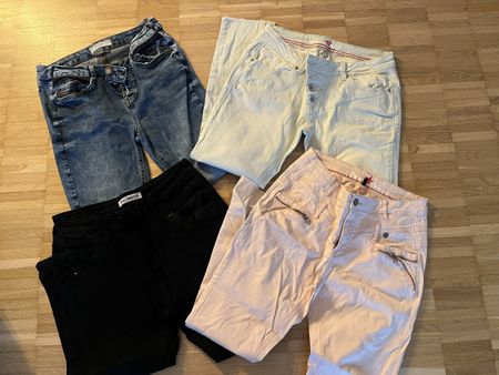 4 Paar Hosen Grösse M