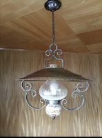 Hängelampe im Landhausstil, rustikal, Metall/Glas, porzellan