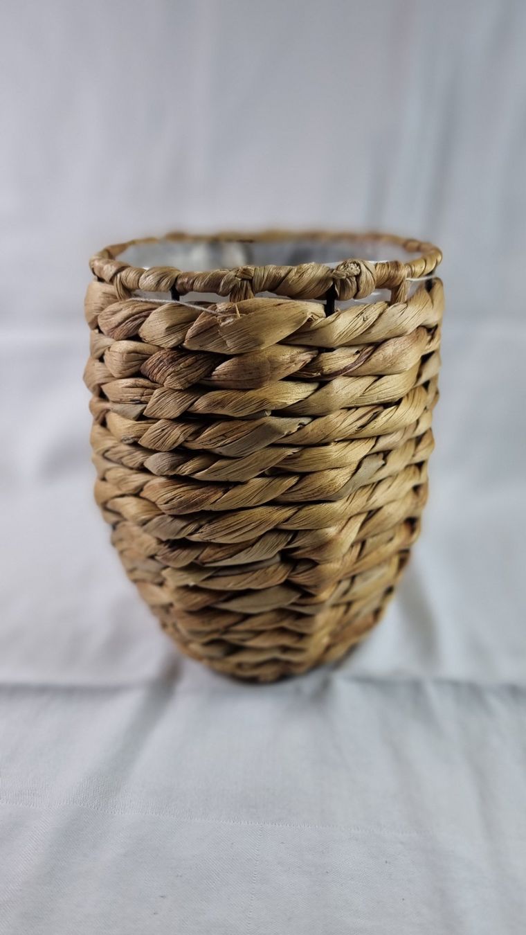 Blumentöpfe: Schöner Übertopf, Flechtkorb, Vintage Look, Korb – Gebraucht aus Wald ZH von Martin79