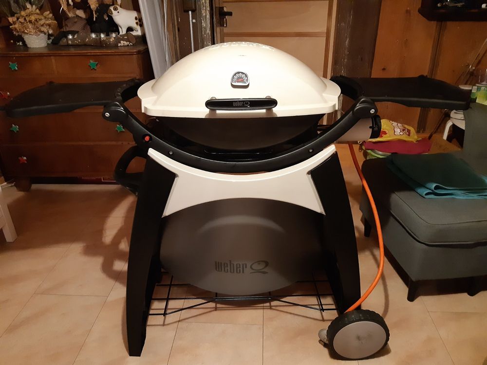 Weber Q200, Toprevidiert ! | Kaufen auf Ricardo