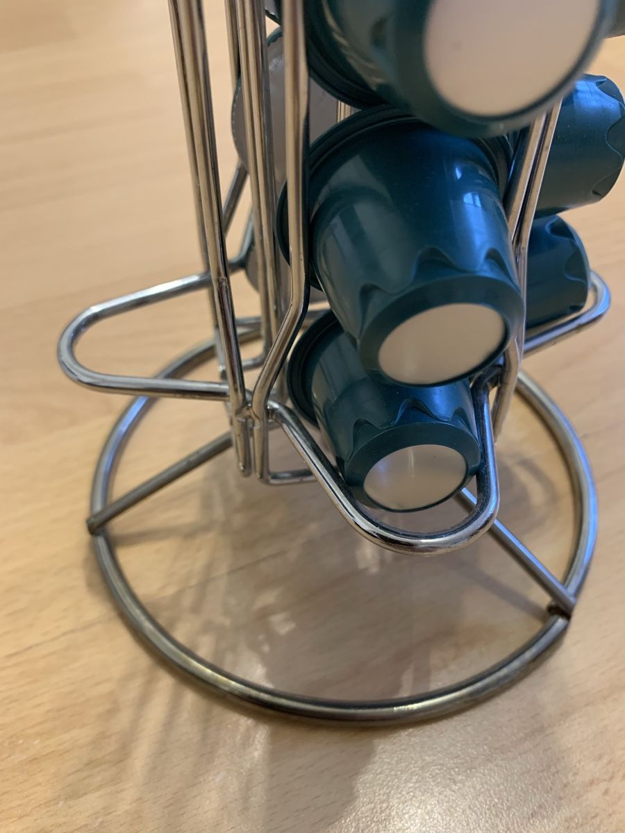 Altro per Gastronomia & Hotel: Distributeur capsules de café pivotant – Usato da Biel/Bienne venduto da granitod 3