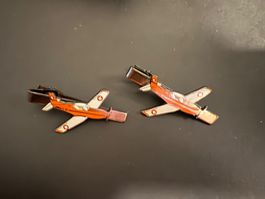Pin zwei Krawattennadel Flugzeug