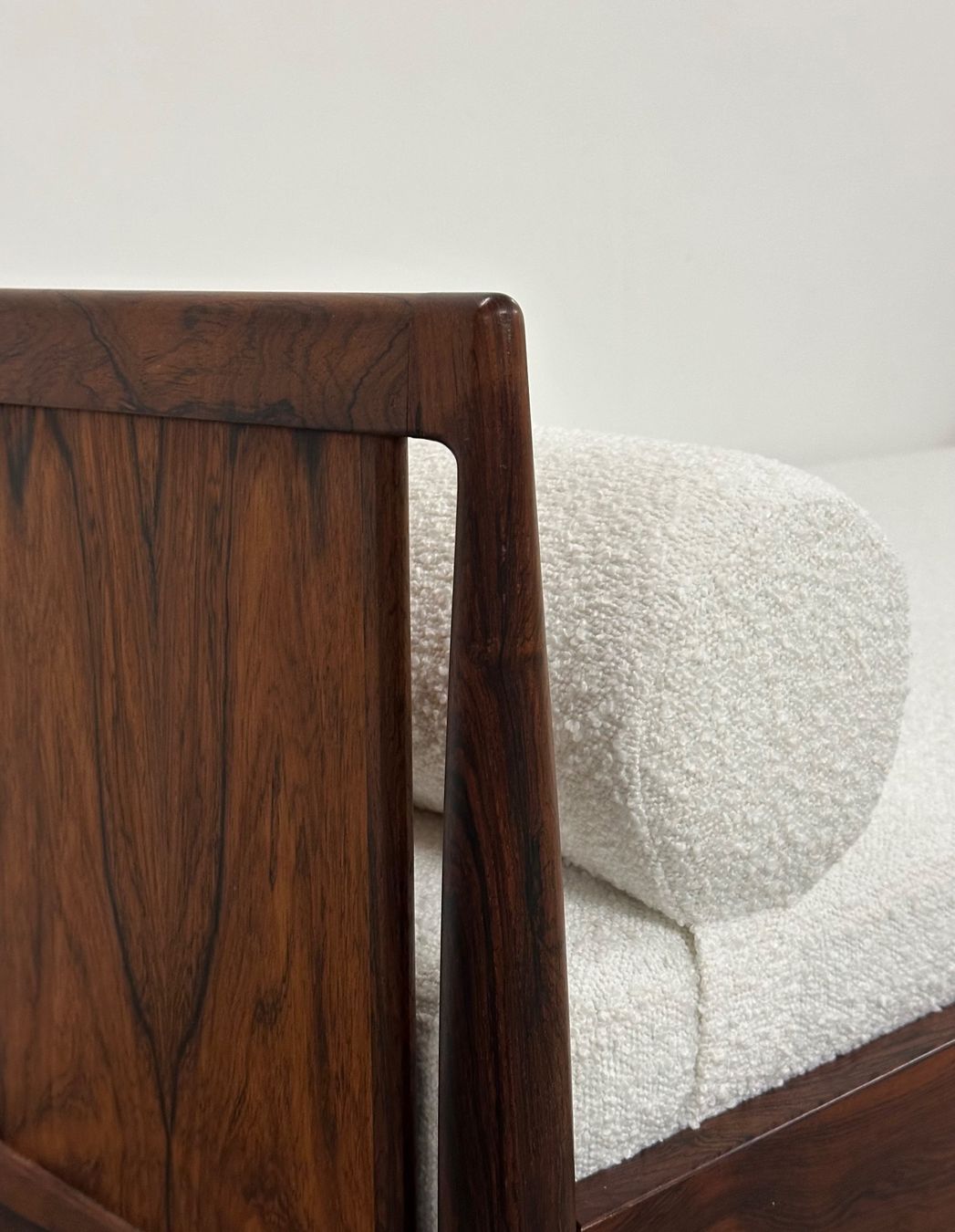 Betten: Danish Palisander Daybed Bett 1960s restauriert – Gebraucht aus Basel von MidMod20C 7