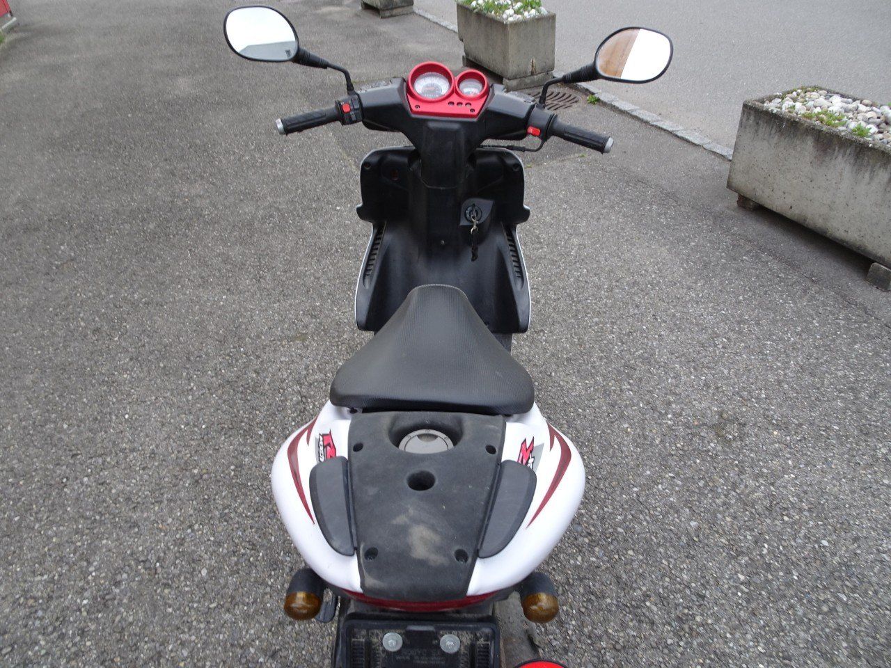 Yamaha Scooter: Yamaha YQ50 Aerox – Difettoso da Sévaz venduto da Liberty012 6