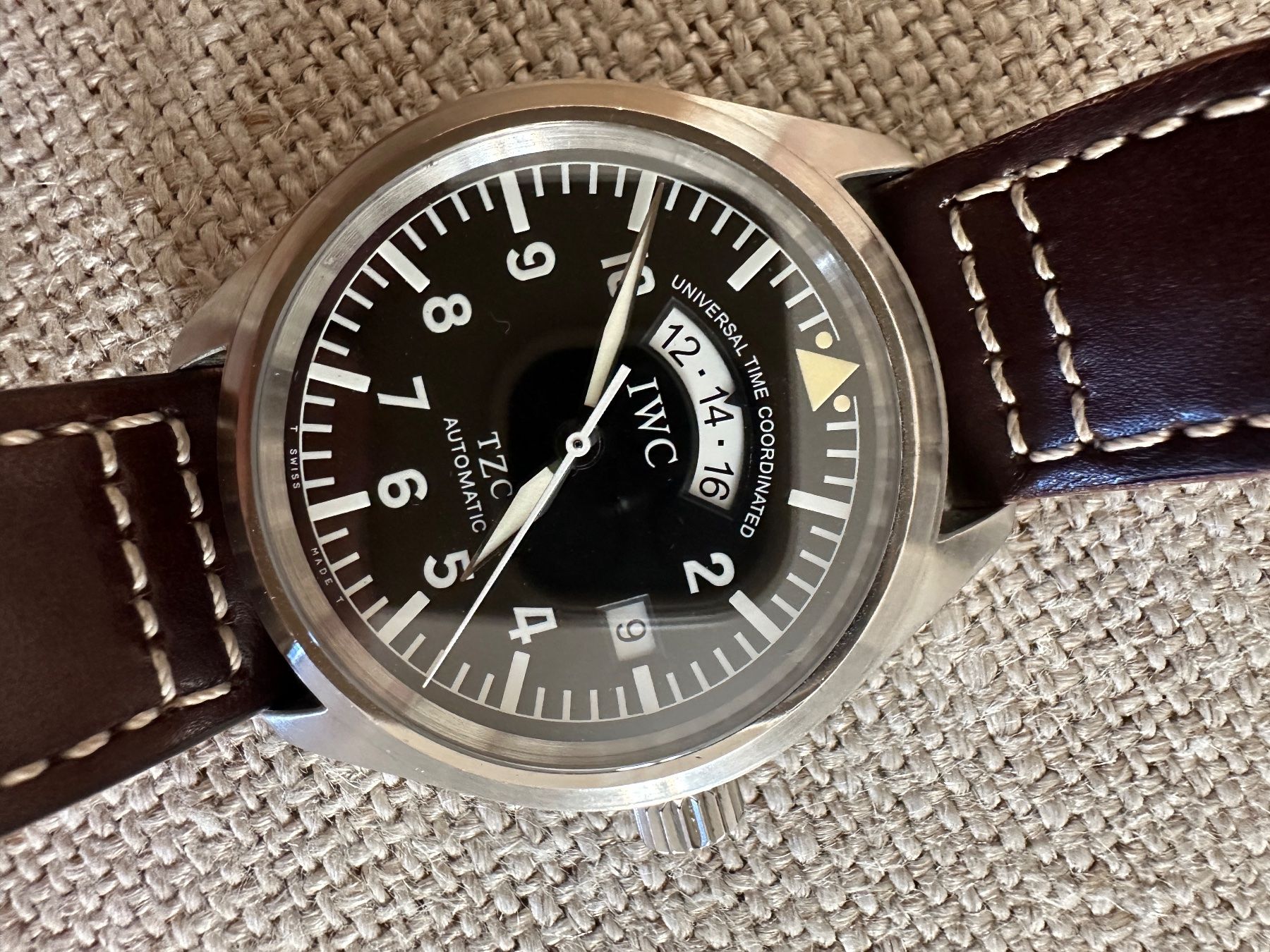 IWC Orologi: IWC Pilot Spitfire UTC IW325101 Full-Set + IWC COA – Usato da Matten b. Interlaken venduto da cour13 6