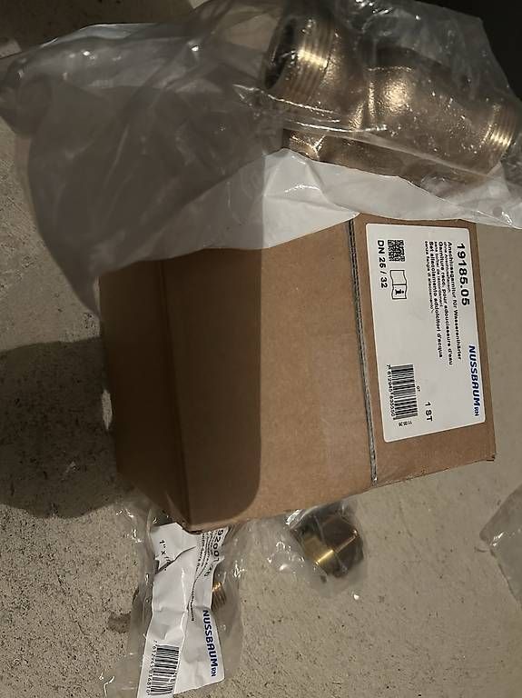 Sanitari: Vanne Bypass pour adoucisseur eau – Nuovo e nell'imballaggio originale da Bursins venduto da gon_c9sb 4