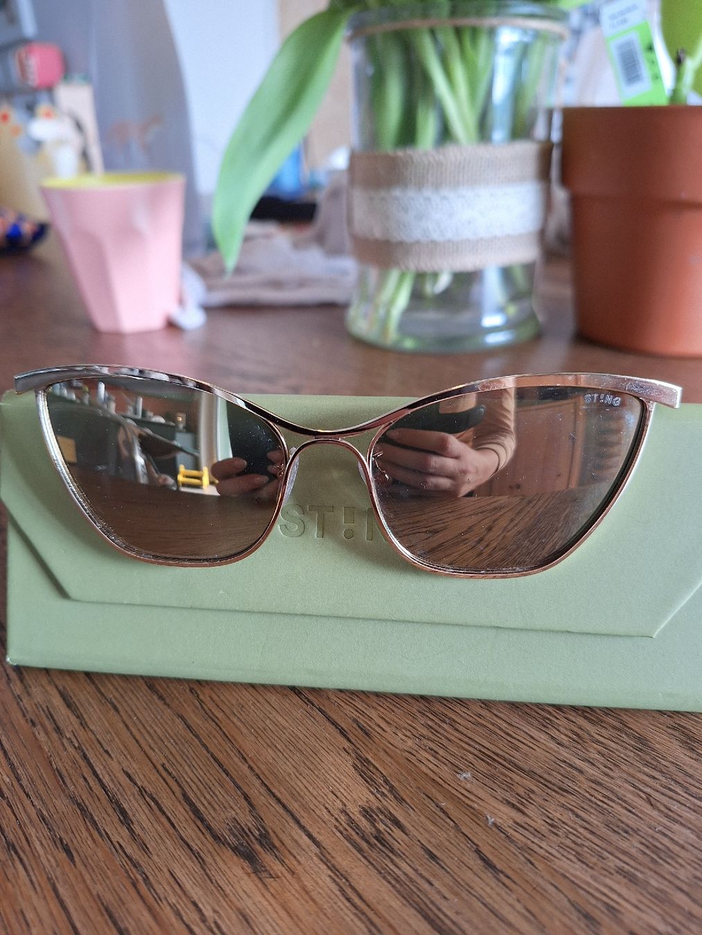Occhiali & Lenti: goldene Sonnenbrille verspiegelt Sting – Usato da Pfäffikon ZH venduto da delila.bo 3